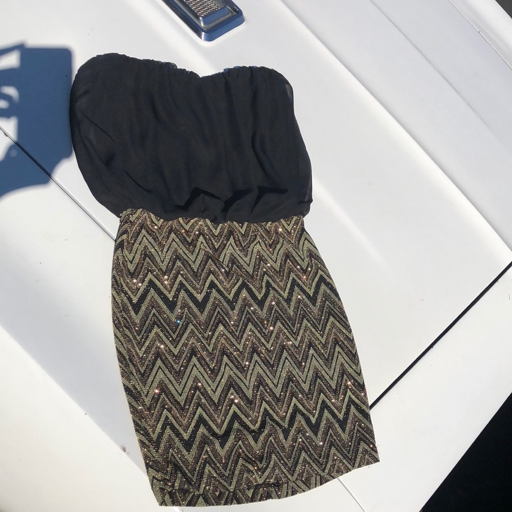 Strapless dress